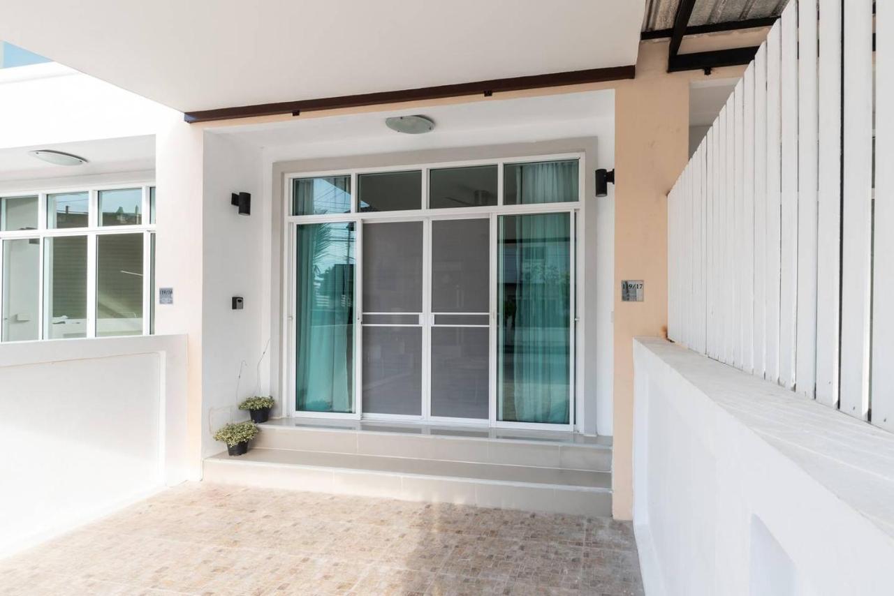 Modern Townhome At The Old City Chiang Mai Exterior foto